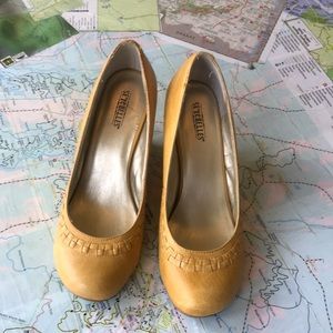 Seychelles heels size 7.5